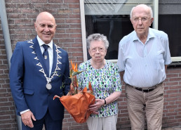 Harry en Tonny Tielemans - van Alphen 65 jaar getrouwd